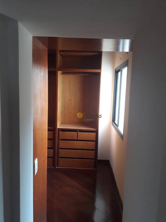 Apartamento à venda com 3 quartos, 153m² - Foto 23