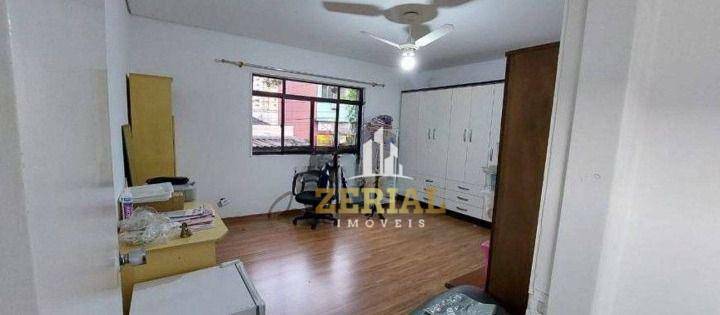 Sobrado à venda com 2 quartos, 145m² - Foto 4