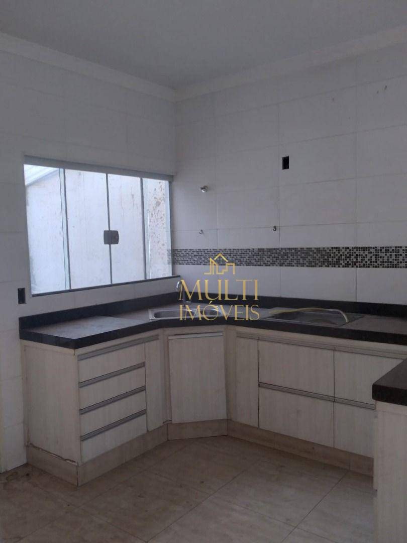 Casa à venda com 3 quartos, 100m² - Foto 12