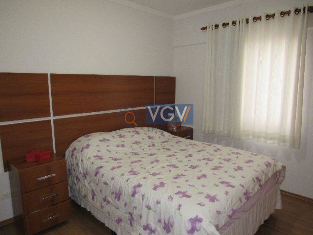 Apartamento à venda com 3 quartos, 90m² - Foto 4