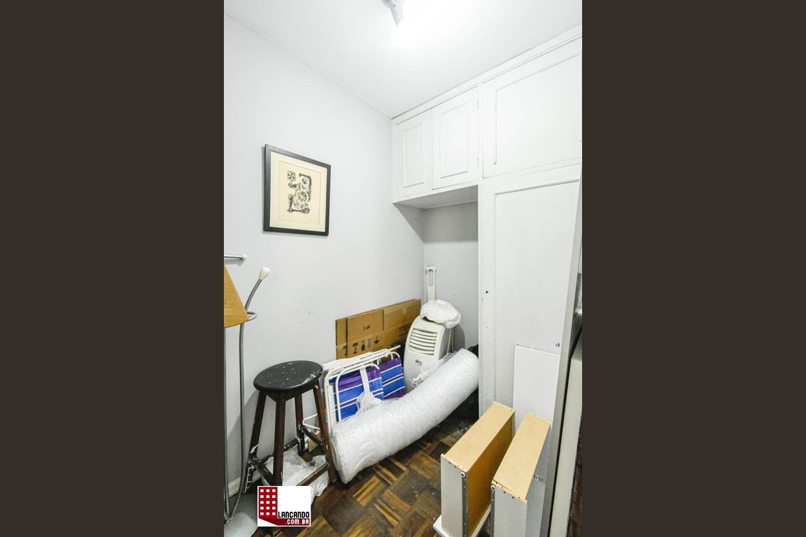 Apartamento à venda com 3 quartos, 130m² - Foto 4