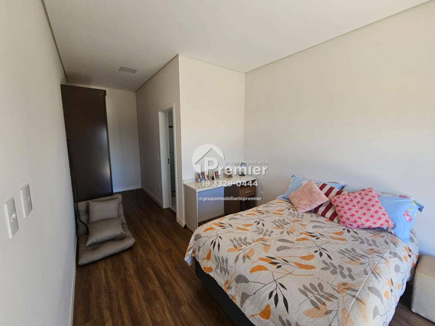 Casa de Condomínio à venda com 4 quartos, 275m² - Foto 17