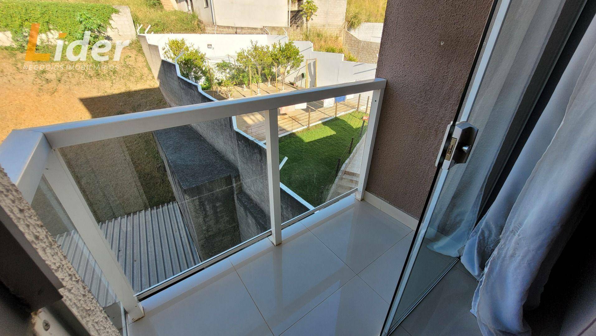 Cobertura à venda com 2 quartos, 140m² - Foto 3