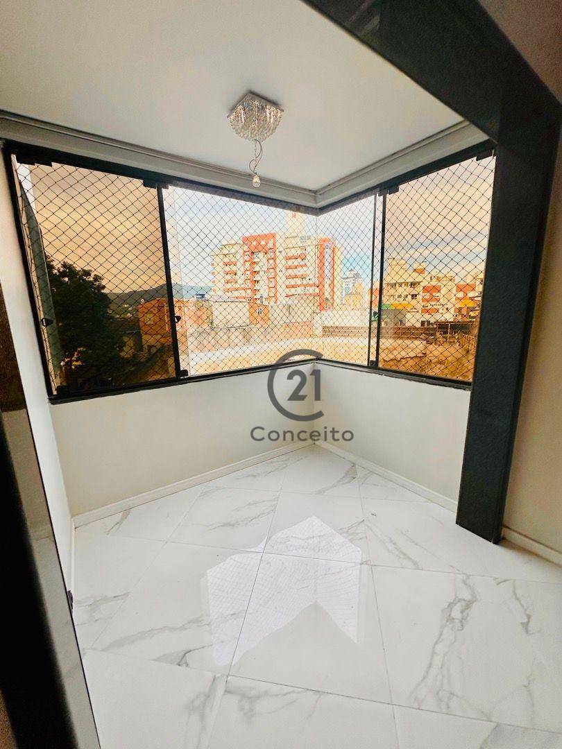 Apartamento à venda com 3 quartos, 94m² - Foto 11