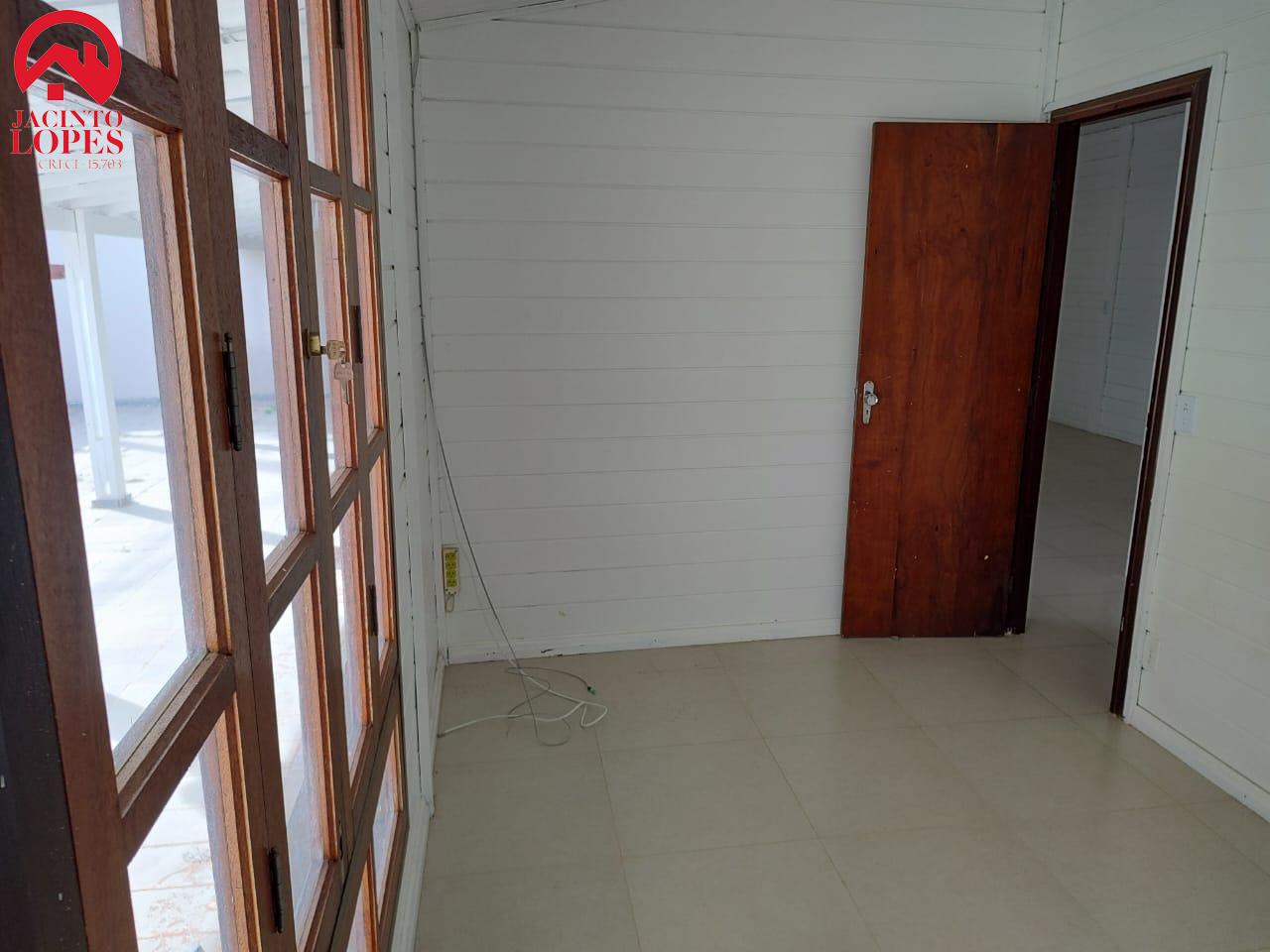 Casa à venda com 3 quartos, 400m² - Foto 52