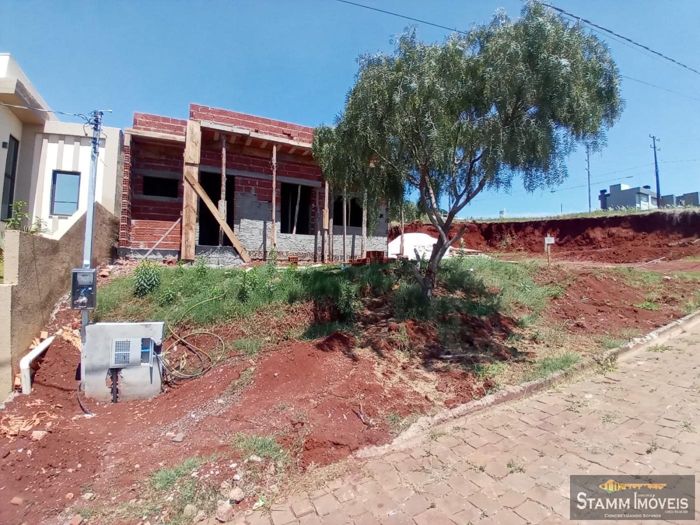 Casa à venda com 2 quartos, 300m² - Foto 2