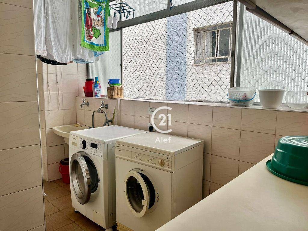 Apartamento à venda com 4 quartos, 140m² - Foto 22