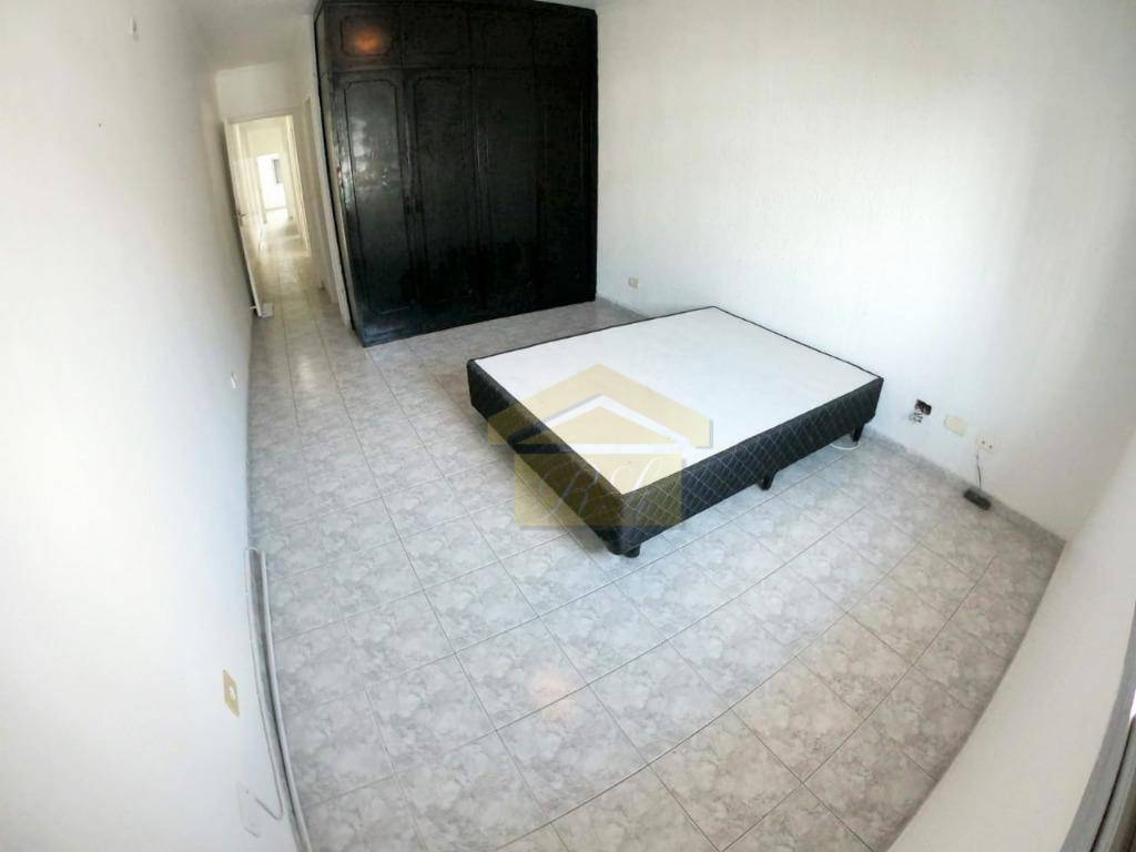 Sobrado à venda com 4 quartos, 229m² - Foto 7