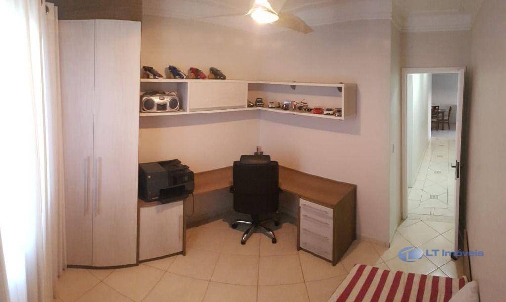 Apartamento à venda com 3 quartos, 85m² - Foto 11