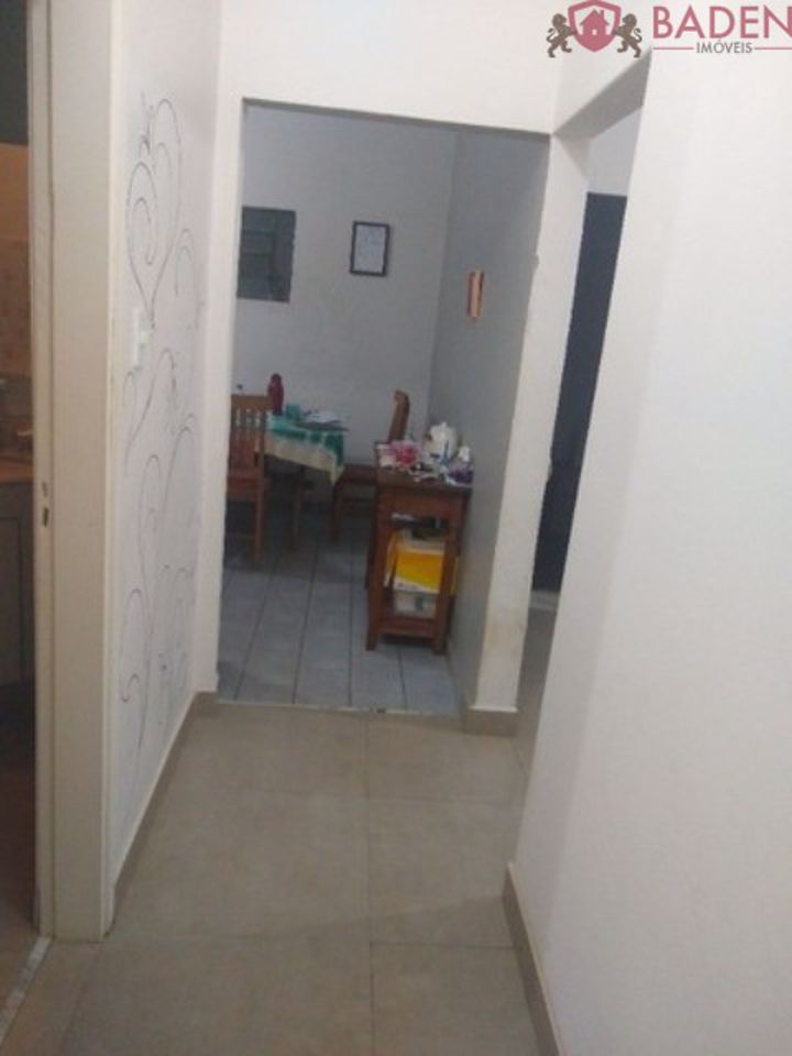 Casa à venda com 2 quartos, 102m² - Foto 4