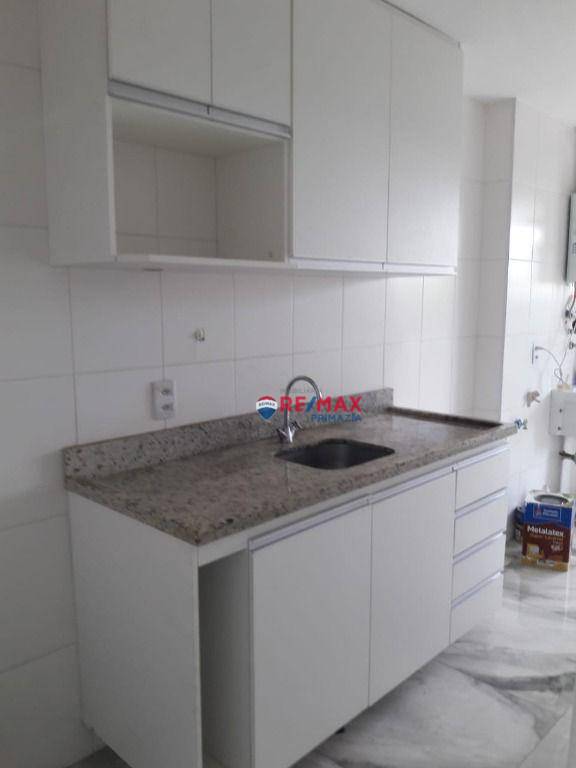 Apartamento à venda com 2 quartos, 75m² - Foto 13