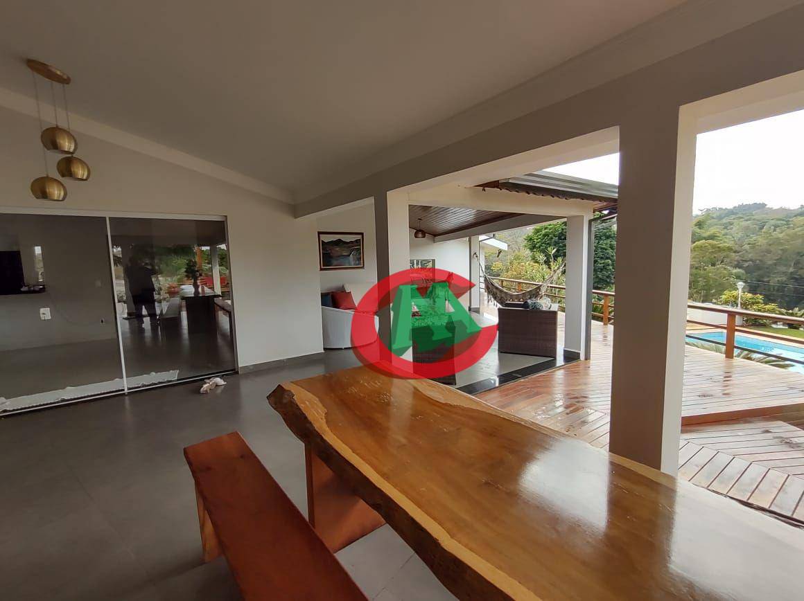 Casa de Condomínio à venda com 3 quartos, 380m² - Foto 15