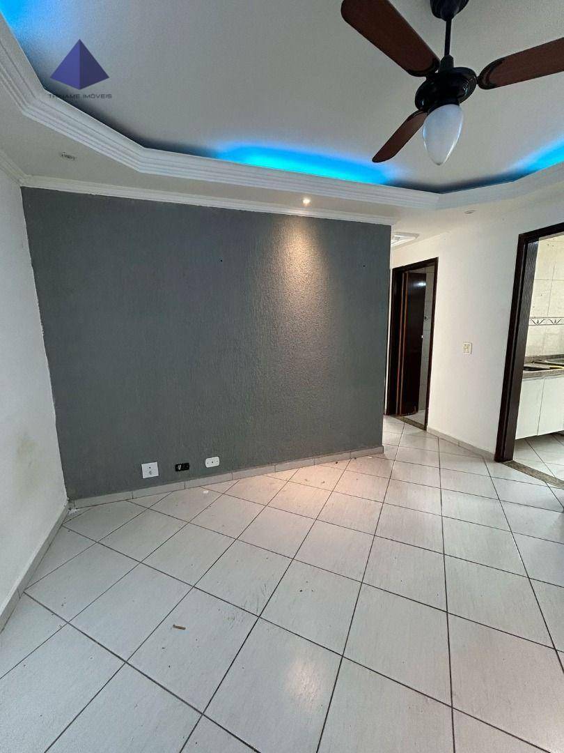 Apartamento para alugar com 2 quartos, 49m² - Foto 1