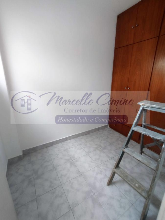 Apartamento à venda com 2 quartos, 75m² - Foto 23