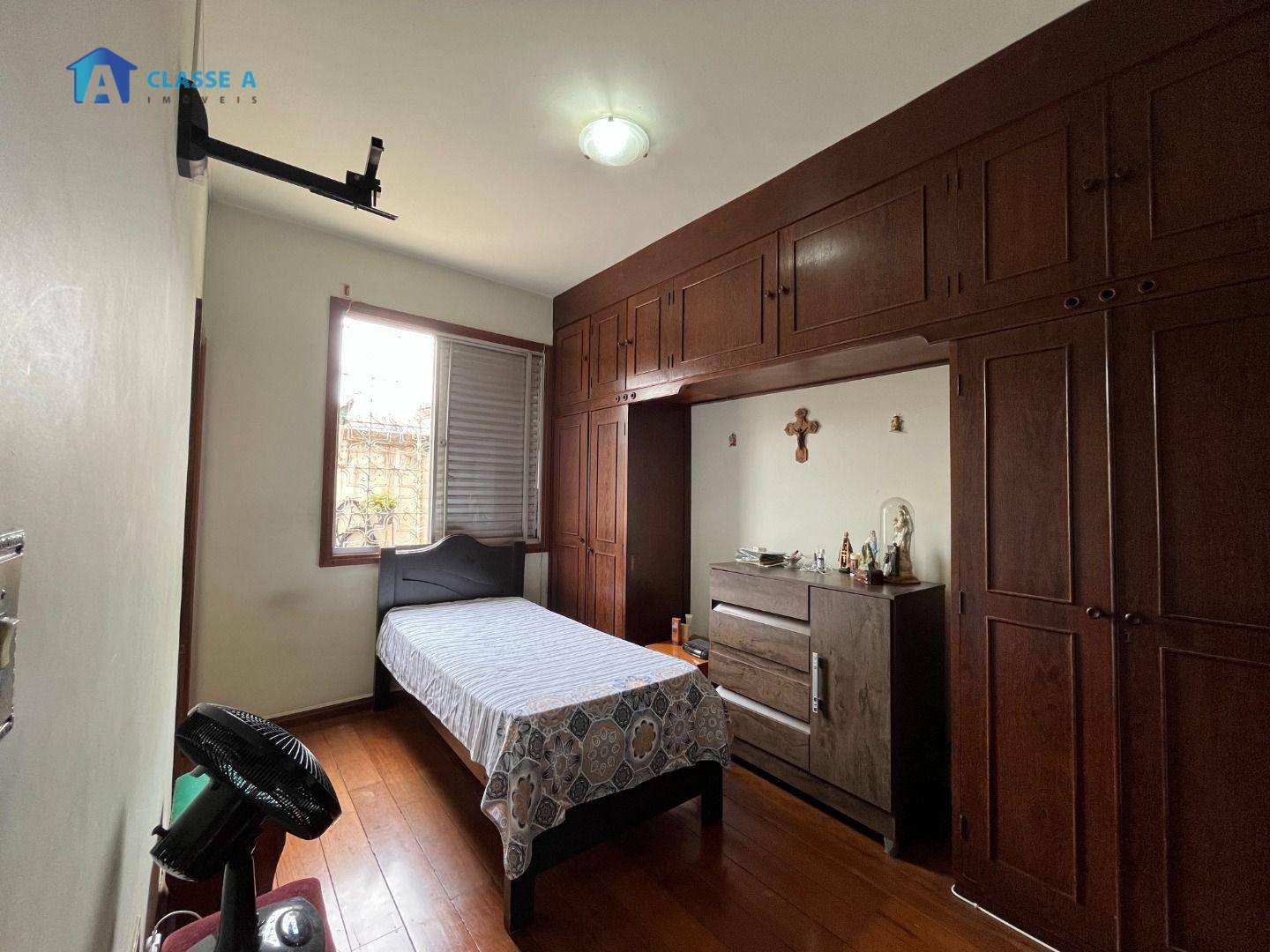 Apartamento à venda com 3 quartos, 160m² - Foto 6