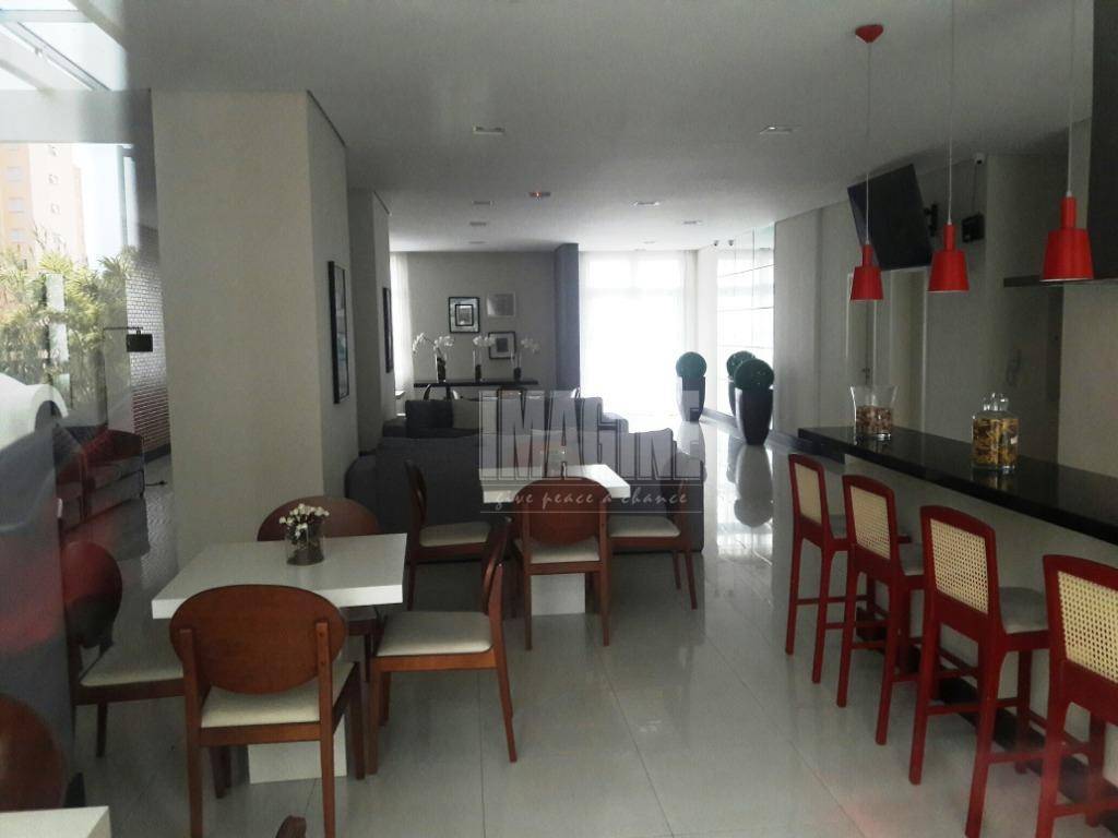 Apartamento à venda com 3 quartos, 68m² - Foto 20