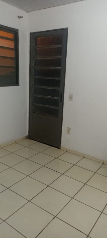 Casa à venda e aluguel com 3 quartos, 80m² - Foto 5