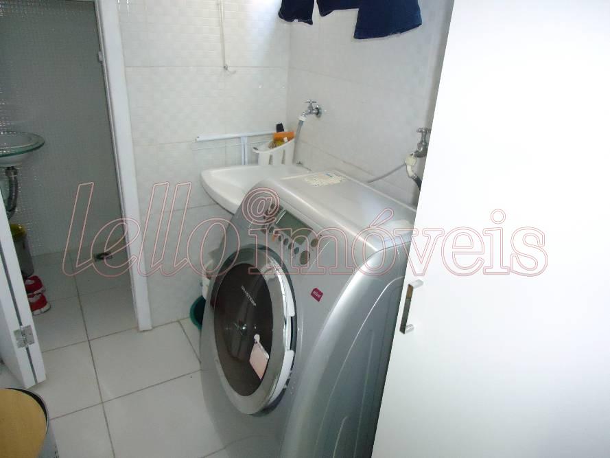 Apartamento para alugar com 2 quartos, 76m² - Foto 11