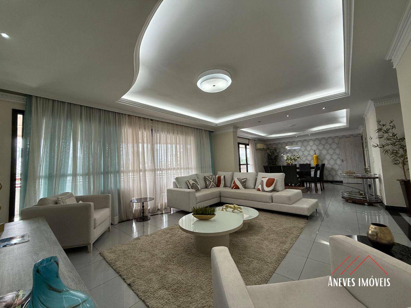 Apartamento à venda com 3 quartos, 221m² - Foto 13