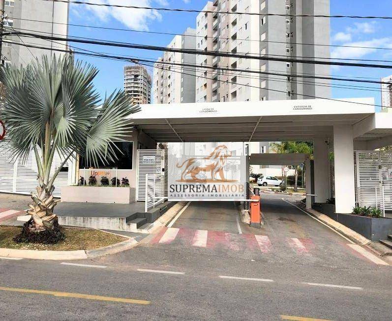 Apartamento para alugar com 2 quartos, 68m² - Foto 18