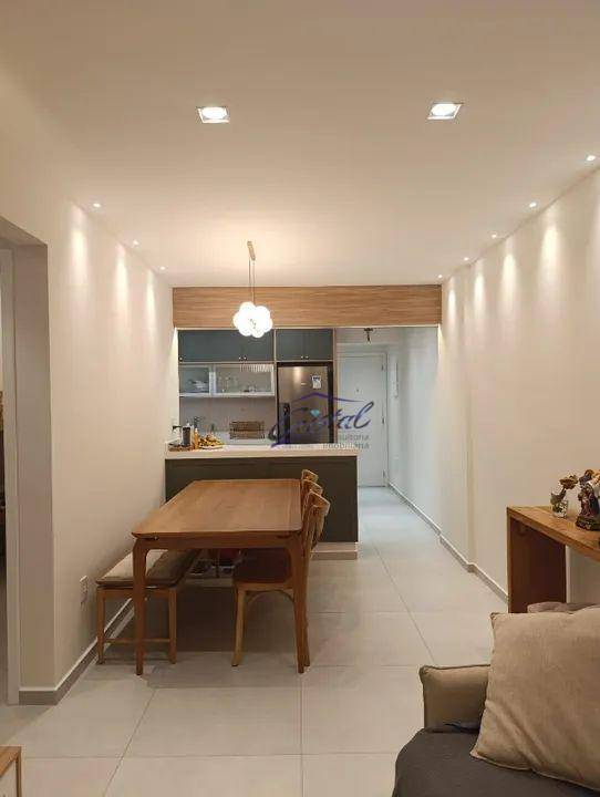 Apartamento à venda com 2 quartos, 74m² - Foto 4