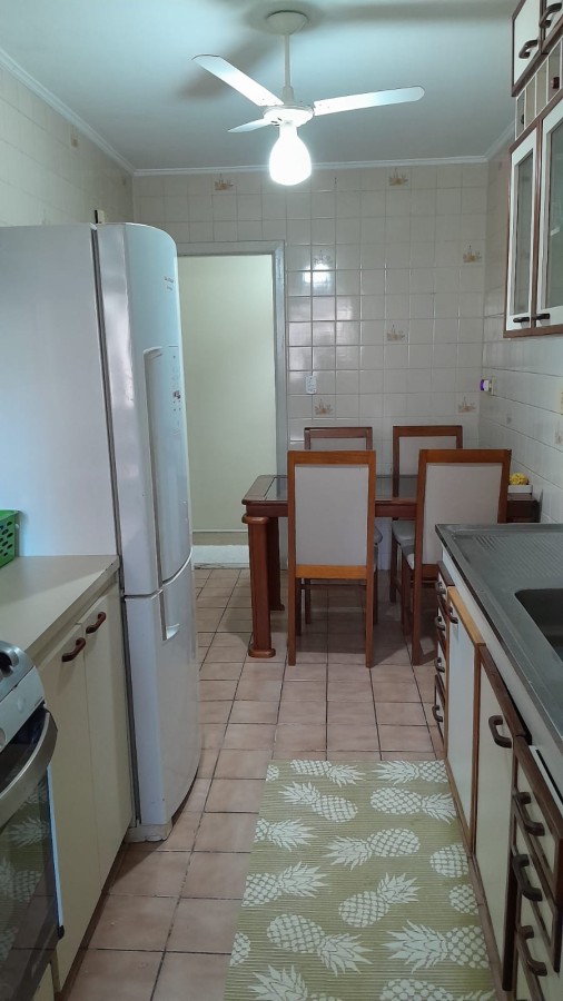 Apartamento à venda com 3 quartos, 90m² - Foto 4