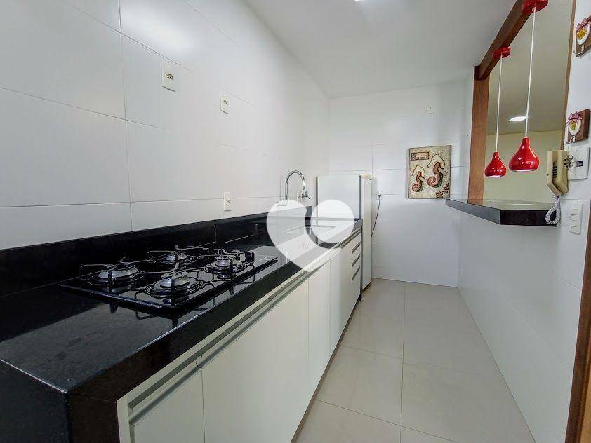 Apartamento para alugar com 3 quartos, 140m² - Foto 7