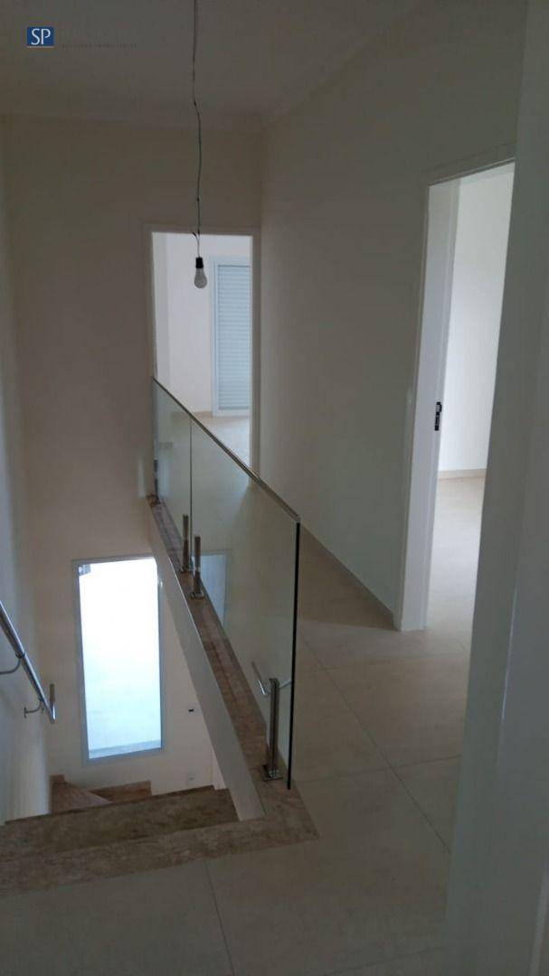 Casa à venda com 3 quartos, 145m² - Foto 14