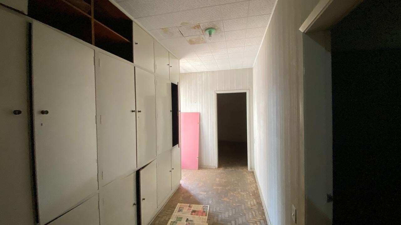 Casa para alugar com 5 quartos, 465m² - Foto 31