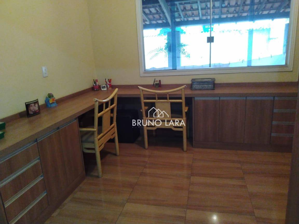 Casa à venda com 3 quartos, 220m² - Foto 15