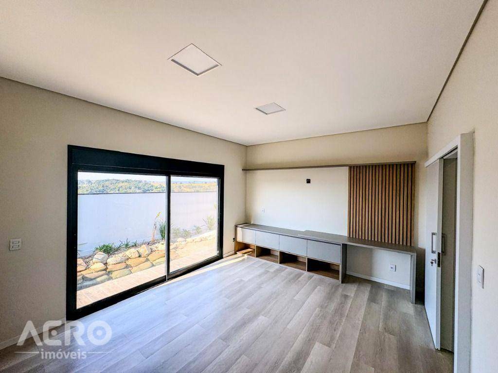 Casa de Condomínio à venda com 3 quartos, 275m² - Foto 6