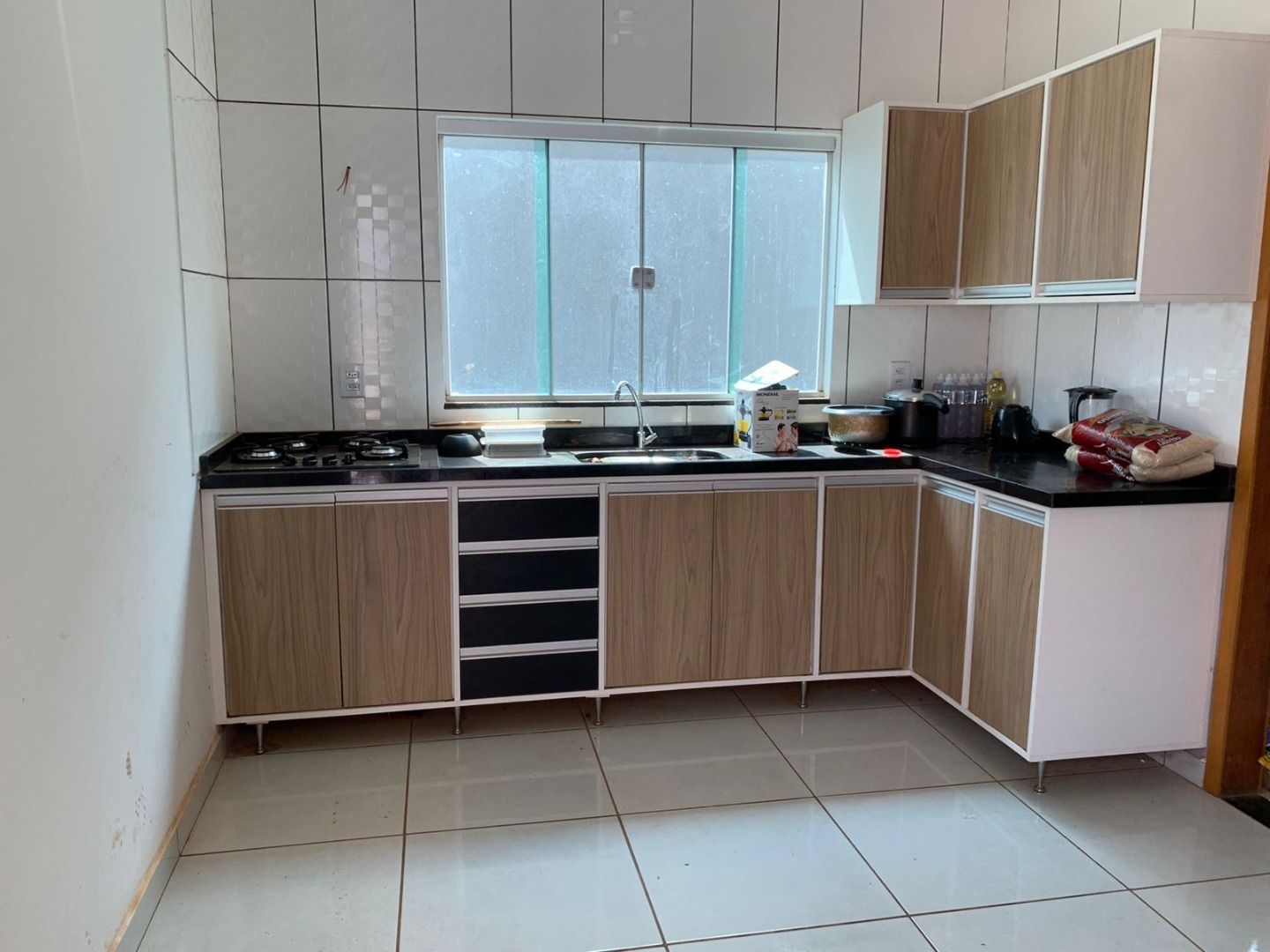 Sobrado à venda com 6 quartos, 300m² - Foto 4