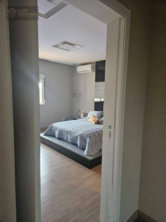 Casa de Condomínio para alugar com 4 quartos, 500m² - Foto 10