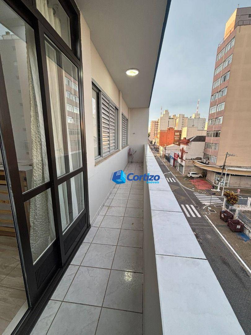 Apartamento, 3 quartos, 100 m² - Foto 2