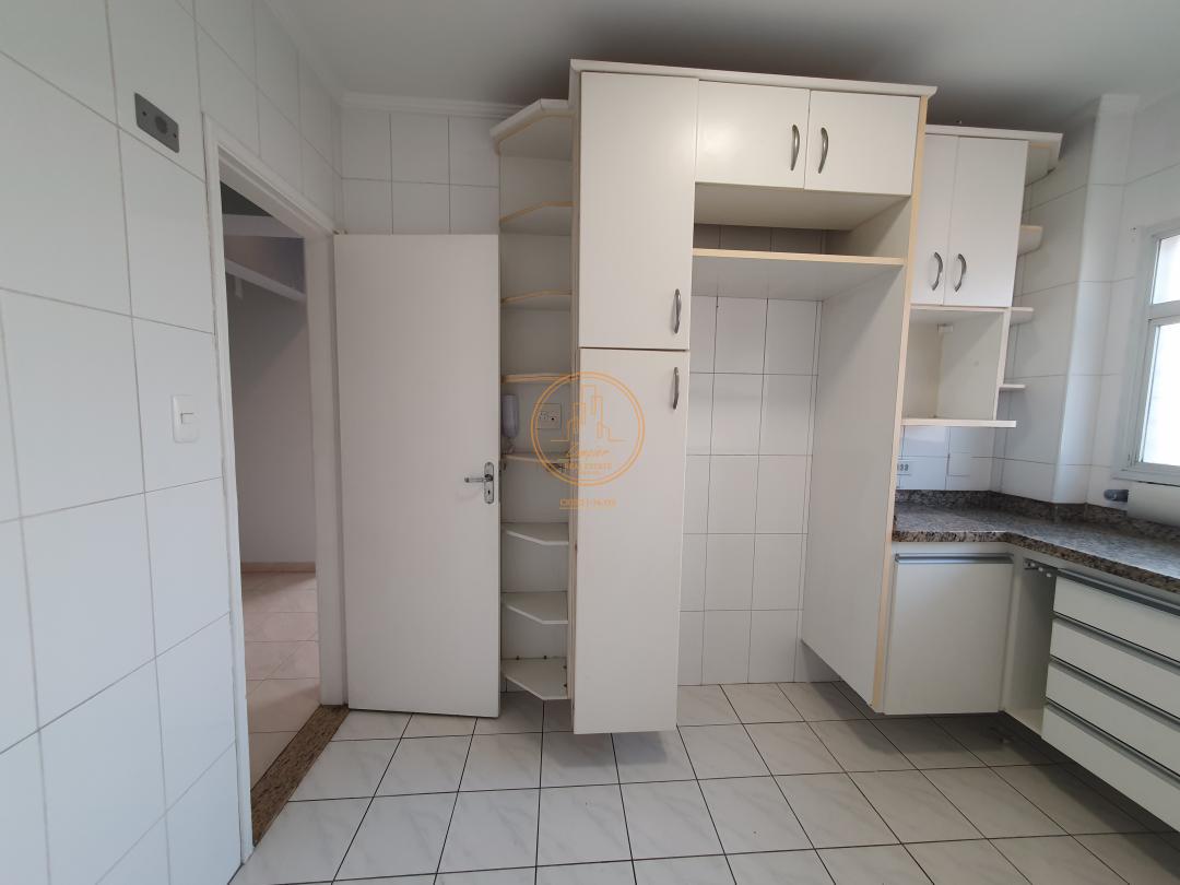 Apartamento à venda com 3 quartos, 92m² - Foto 32