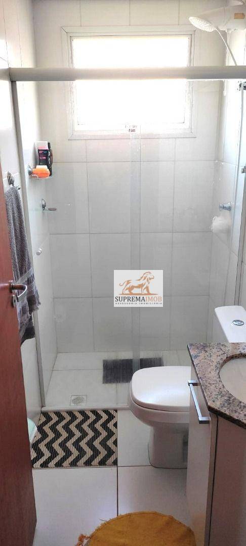 Apartamento à venda com 2 quartos, 70m² - Foto 15