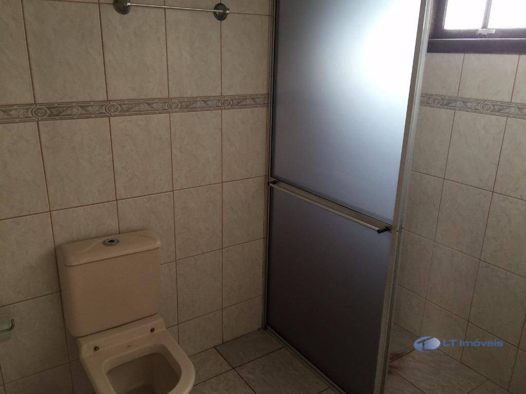 Sobrado para alugar com 3 quartos, 160m² - Foto 25