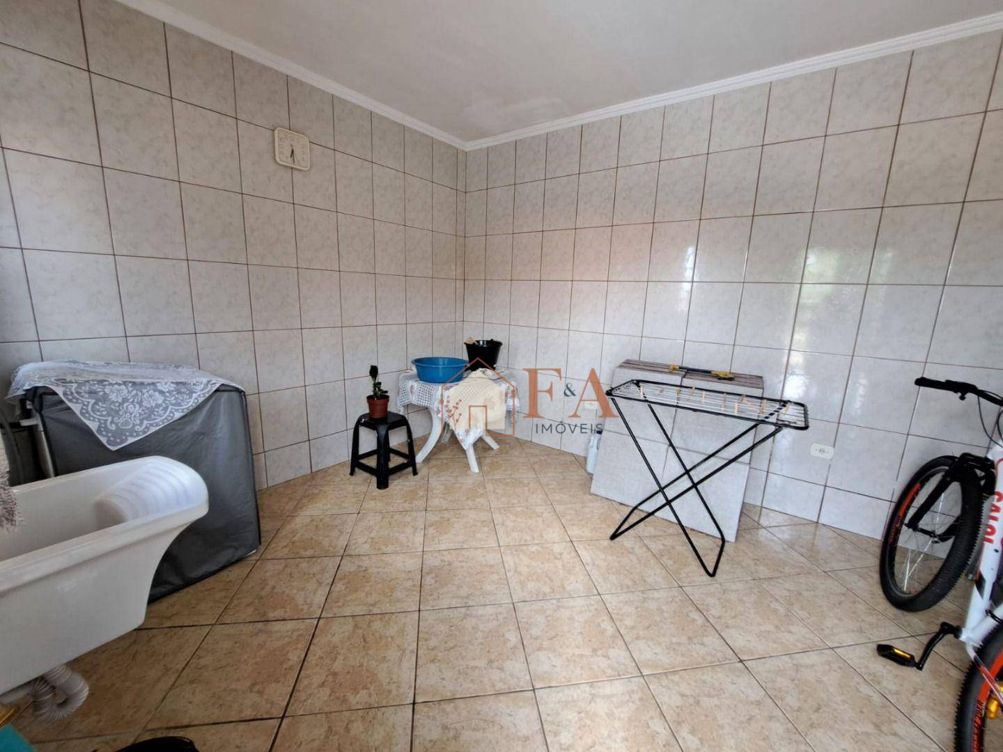 Casa de Condomínio à venda com 2 quartos, 300m² - Foto 34