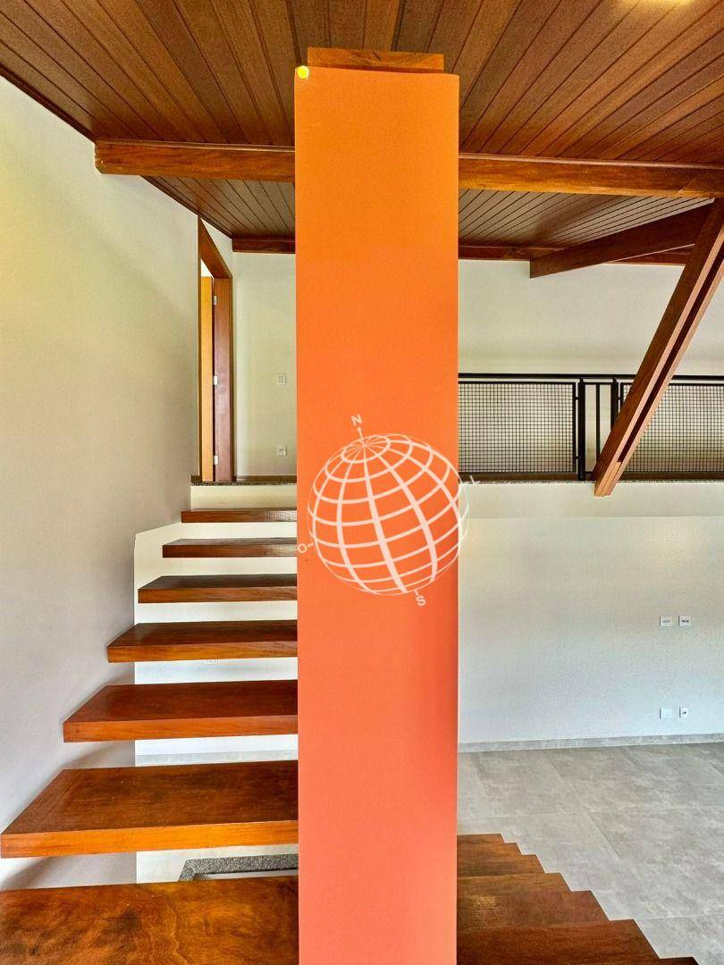 Casa, 3 quartos, 219 m² - Foto 31