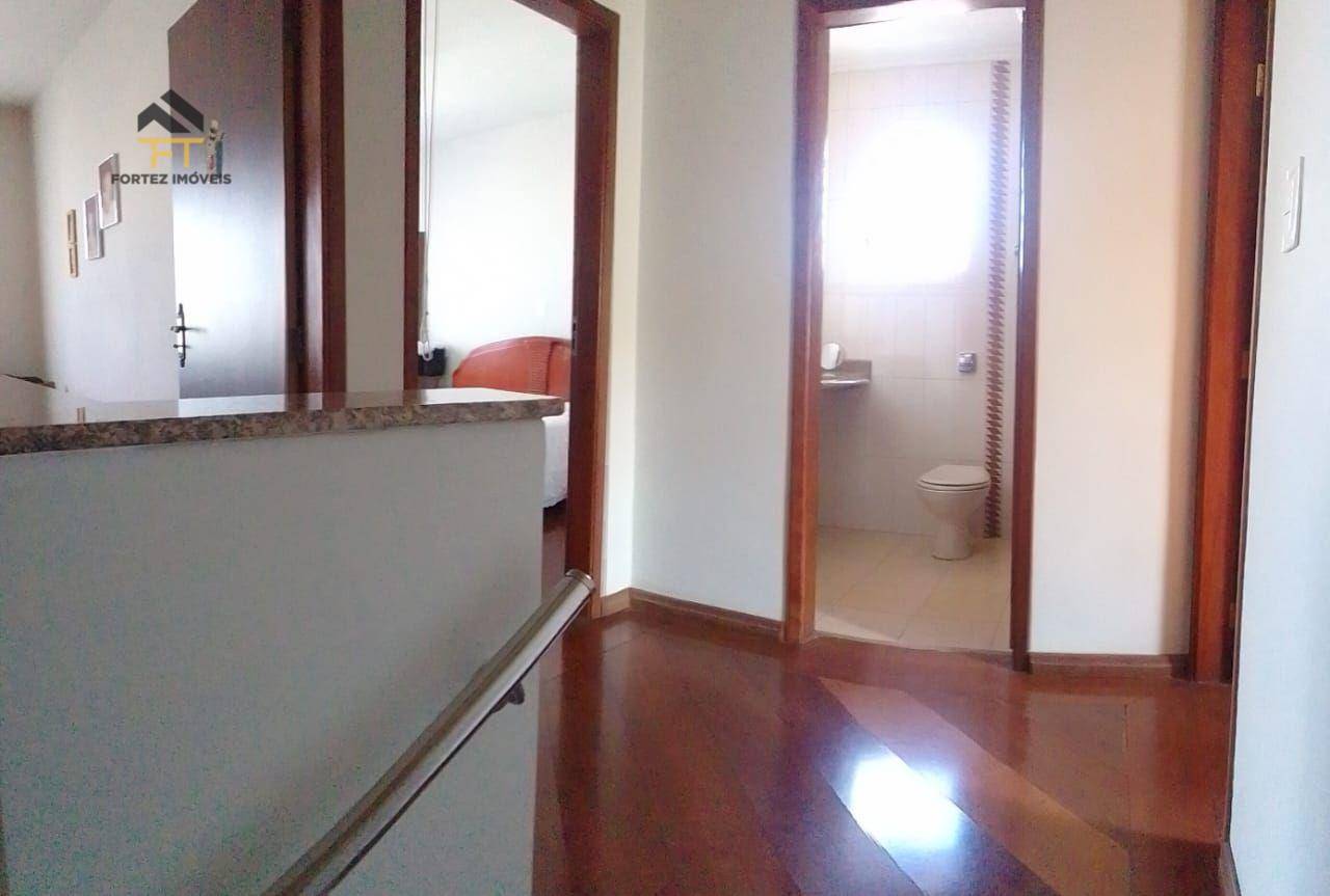 Casa à venda com 3 quartos, 163M2 - Foto 10