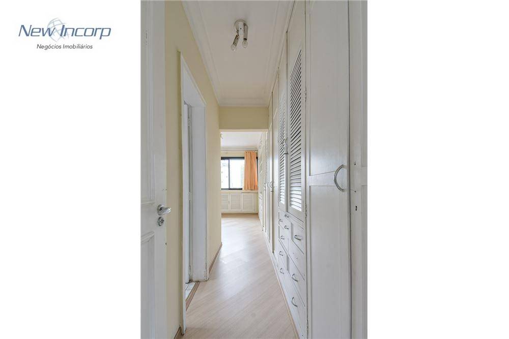 Apartamento à venda com 3 quartos, 115m² - Foto 21