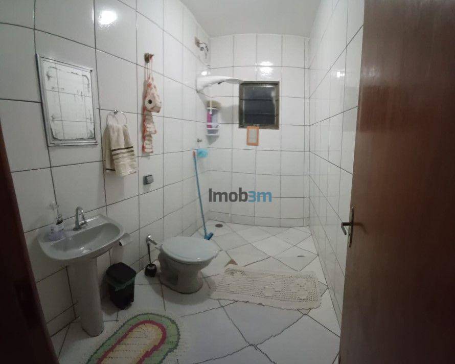 Casa à venda com 3 quartos, 94m² - Foto 9