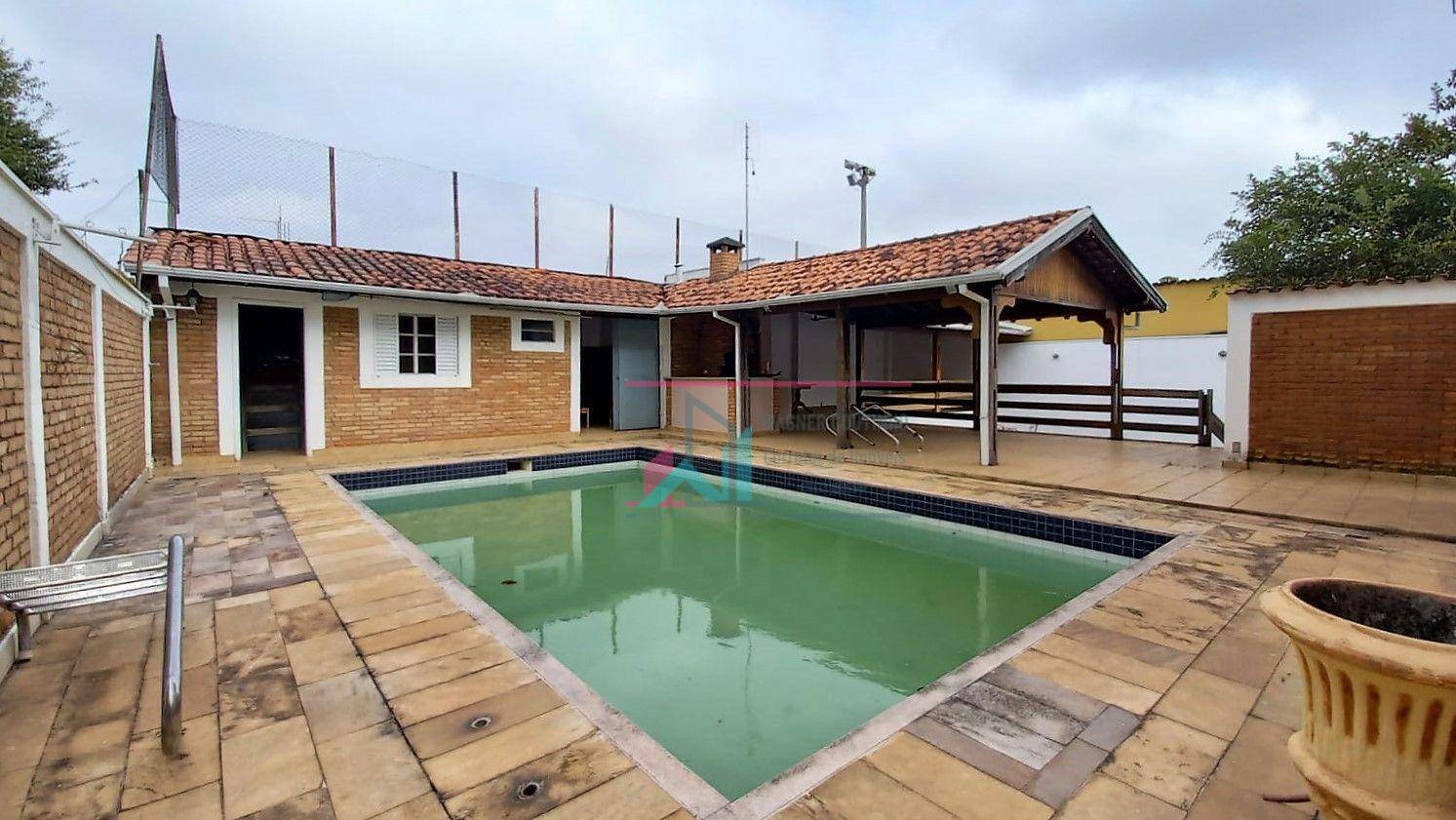 Casa à venda com 3 quartos, 380m² - Foto 21