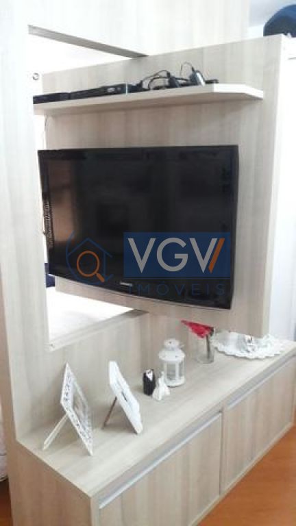 Apartamento à venda com 1 quarto, 37m² - Foto 2