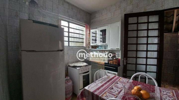 Casa à venda com 2 quartos, 164m² - Foto 3