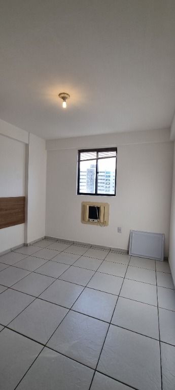 Apartamento à venda com 2 quartos, 65m² - Foto 25