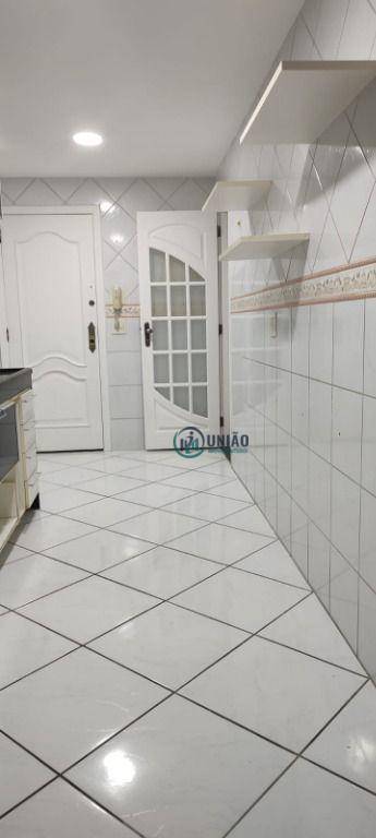 Apartamento à venda com 2 quartos, 73m² - Foto 10