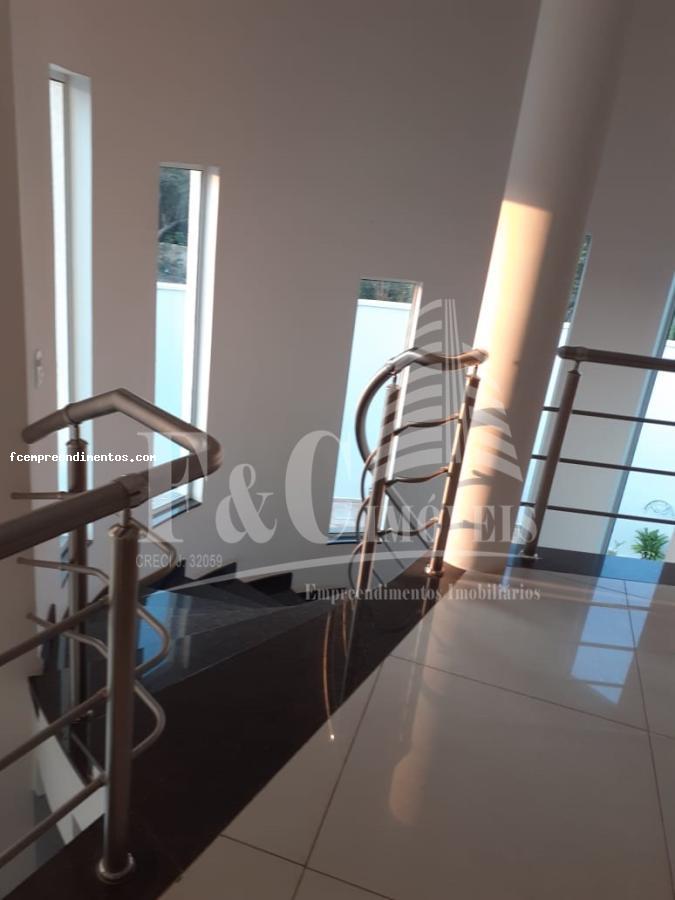 Casa de Condomínio à venda com 3 quartos, 264m² - Foto 14