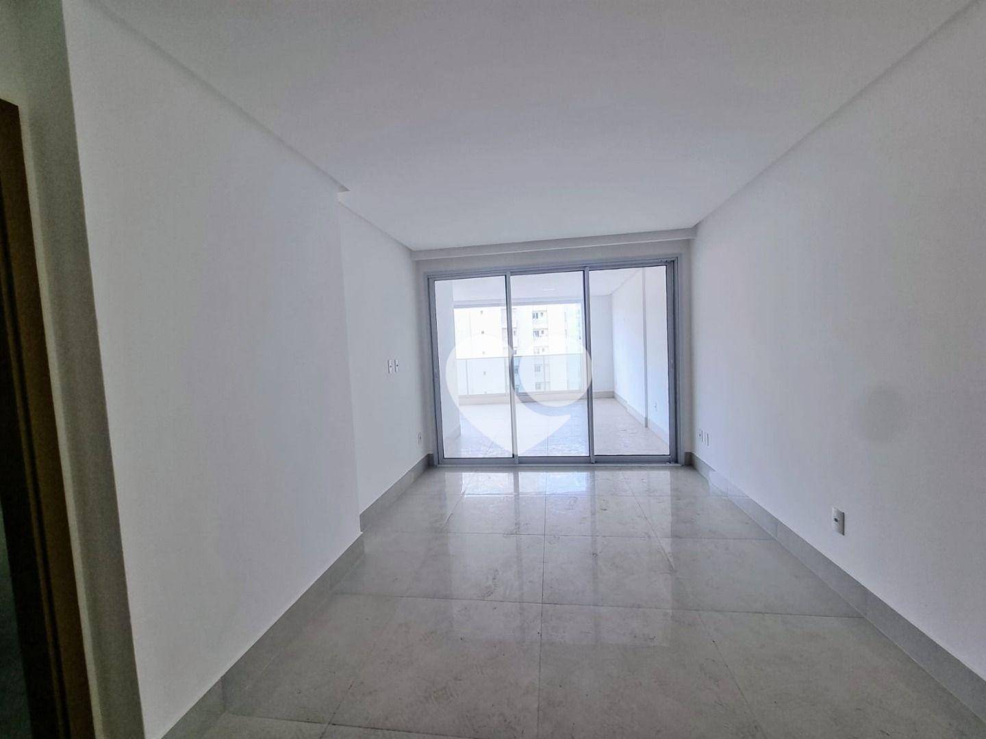 Apartamento à venda com 3 quartos, 113m² - Foto 4