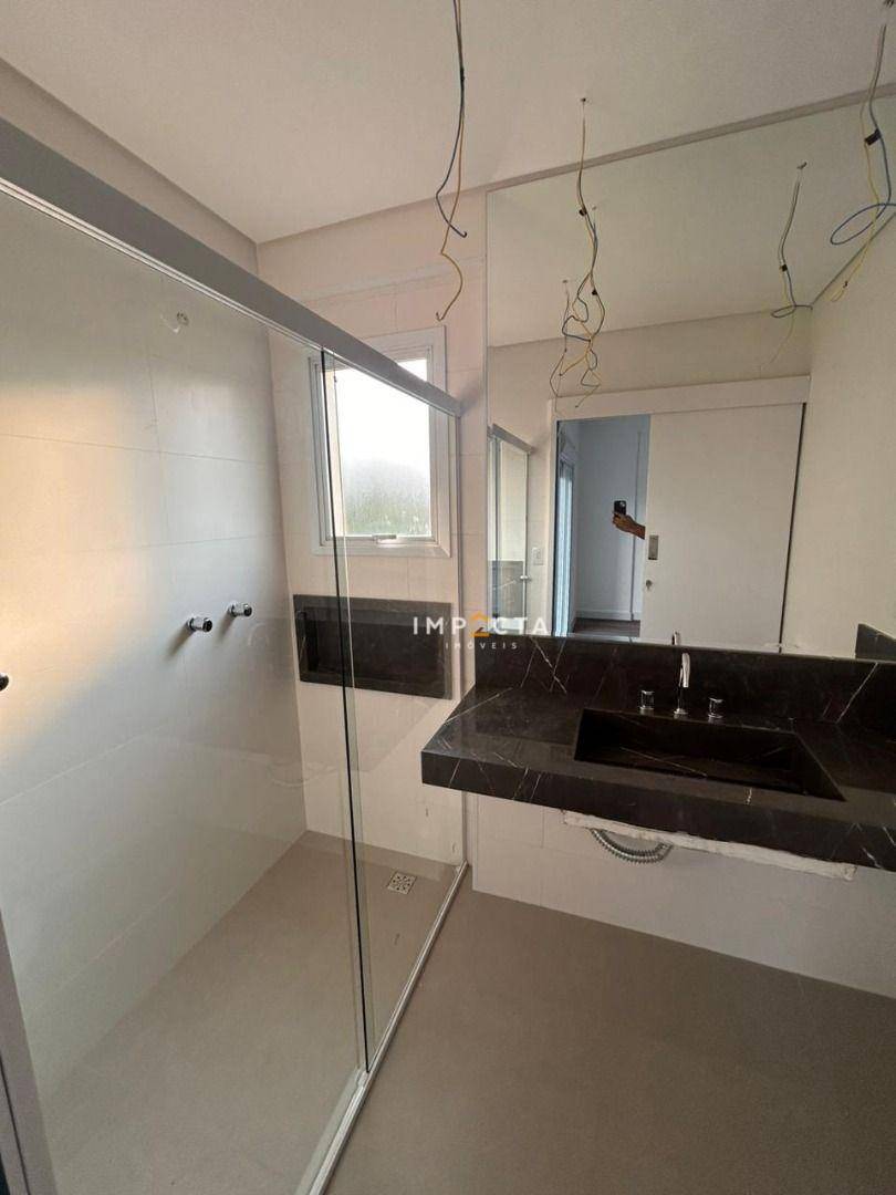 Apartamento à venda com 3 quartos, 125m² - Foto 17